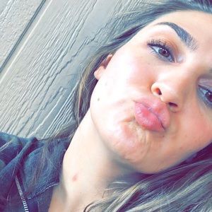 Meet your Posher, Breanna